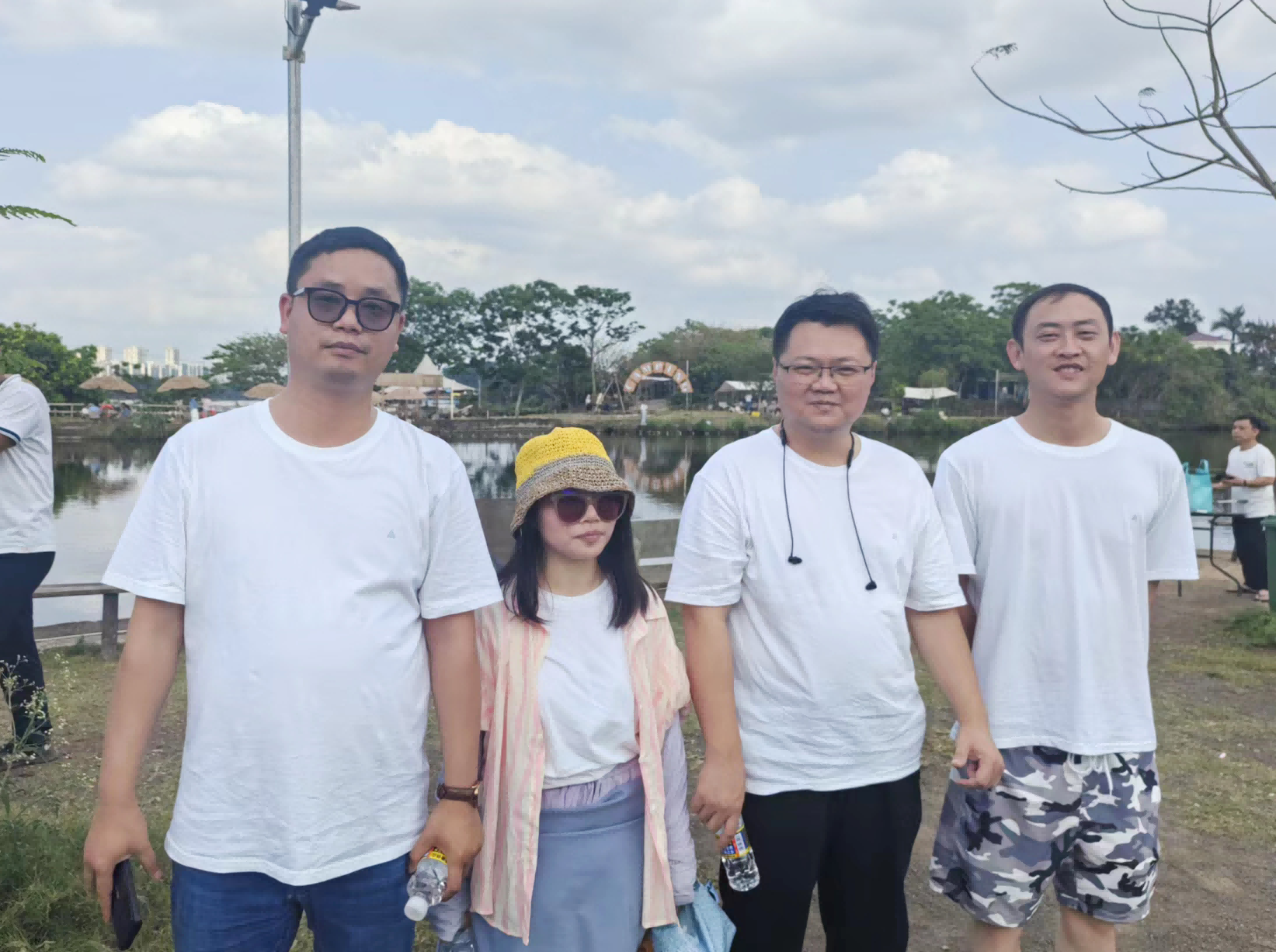 图片关键词